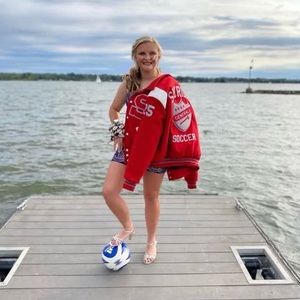 Meet your Posher, Mikenna